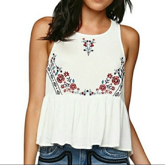 Kendall & Kylie Tops - Kendall & Kylie floral boho tank